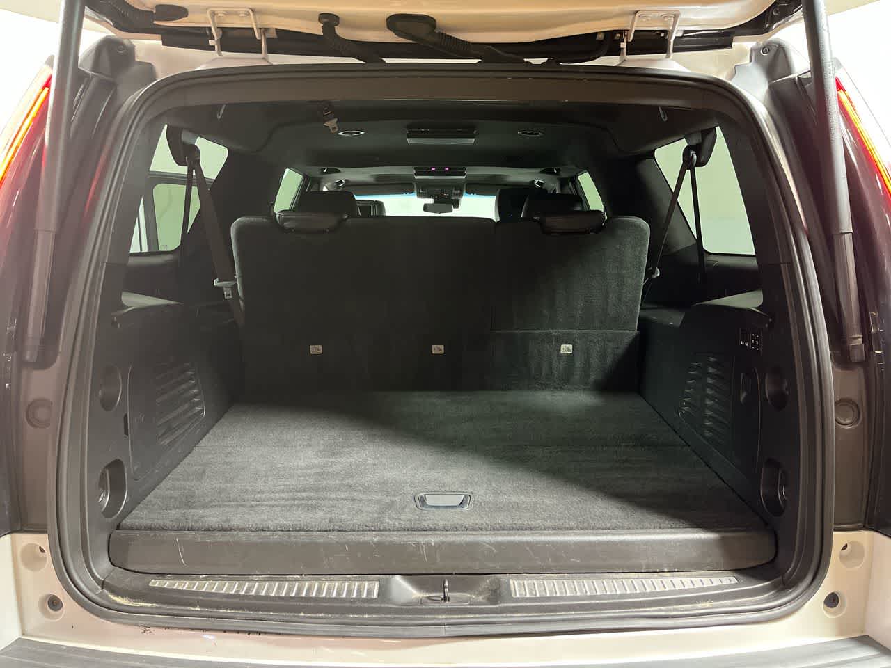 2018 Cadillac Escalade ESV Platinum