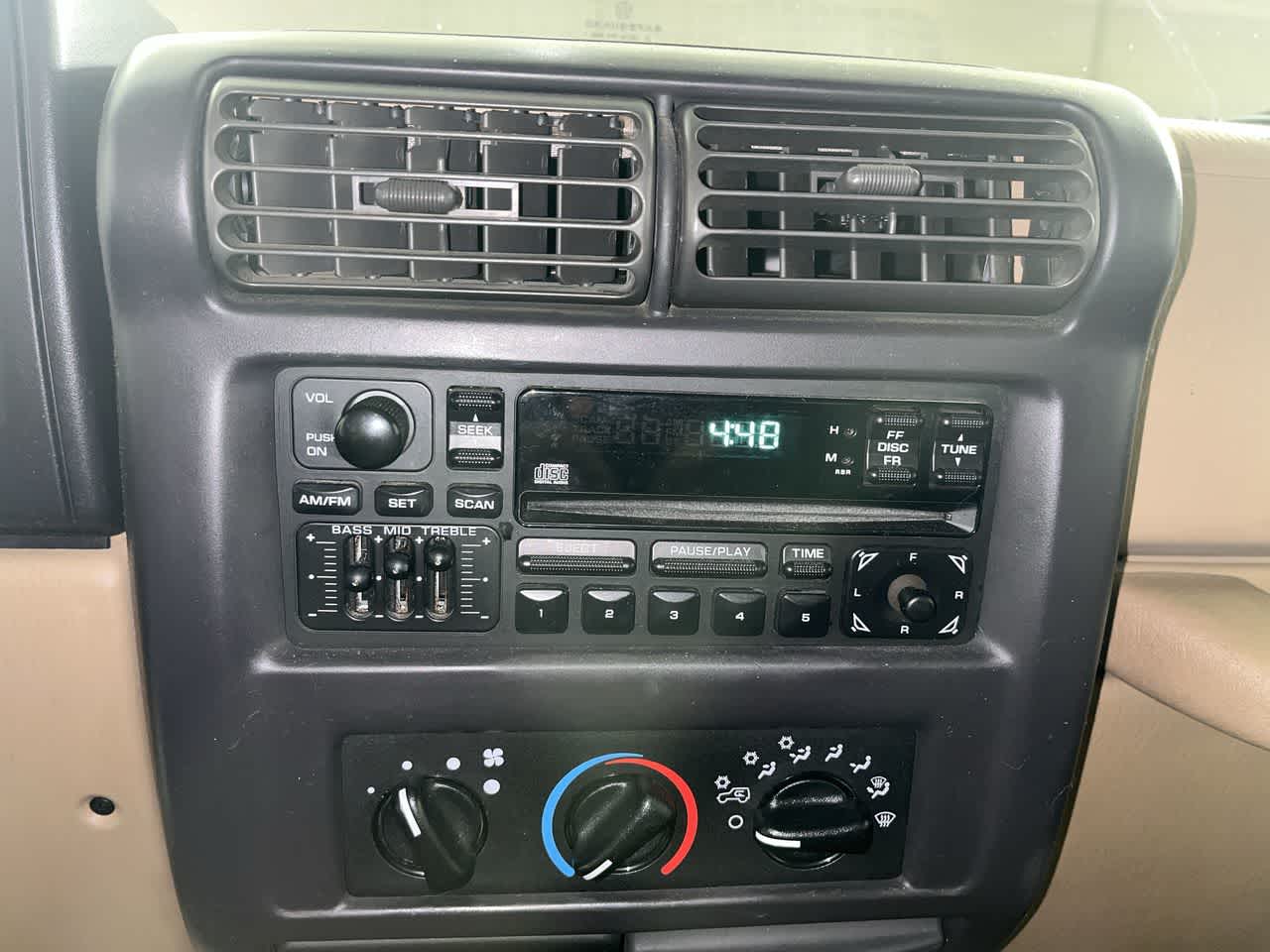 2001 Jeep Wrangler Sahara