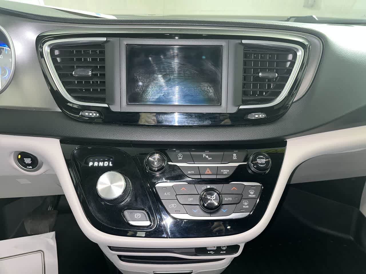 2020 Chrysler Pacifica Touring