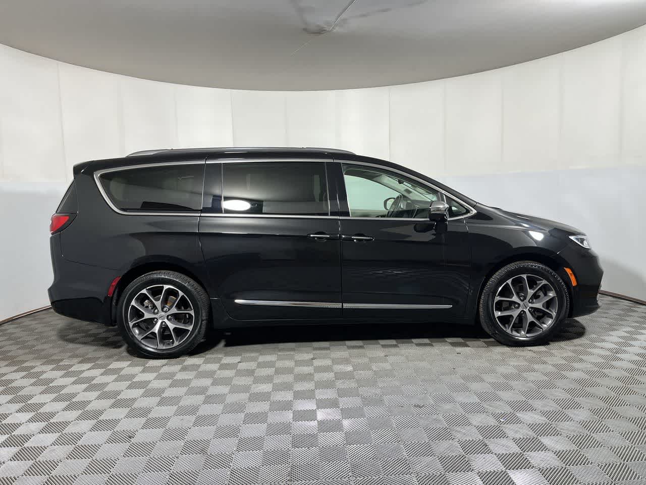 2021 Chrysler Pacifica Limited