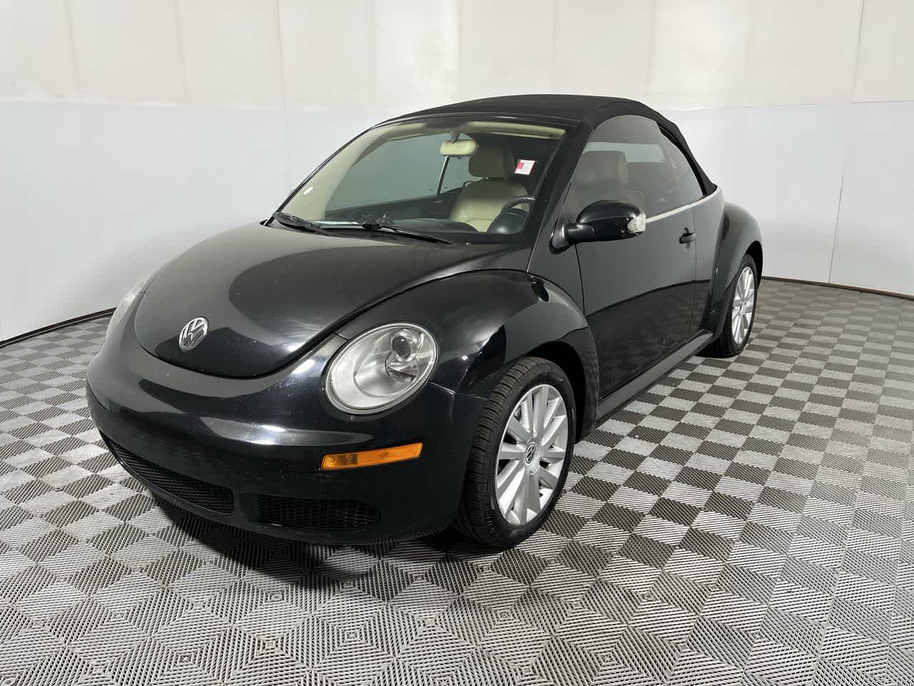 2008 Volkswagen New Beetle Convertible SE