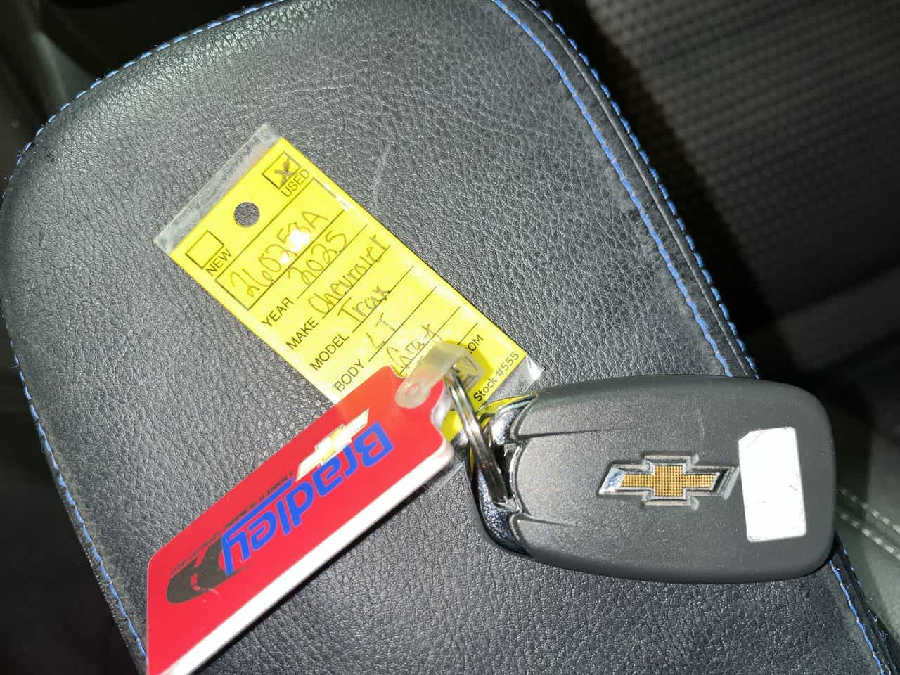 2025 Chevrolet Trax LT