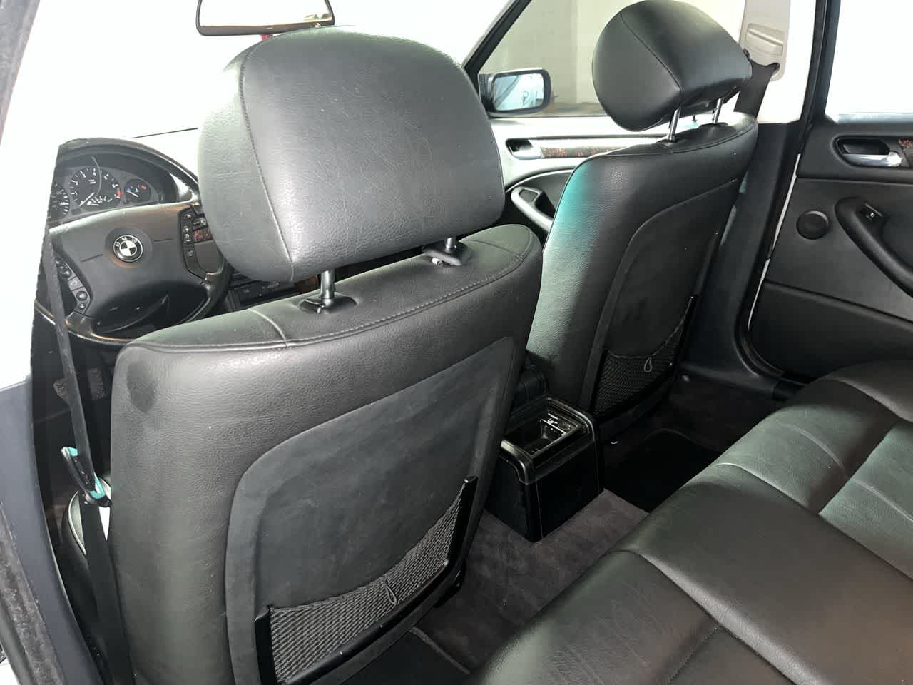 2005 BMW 3 Series 325i