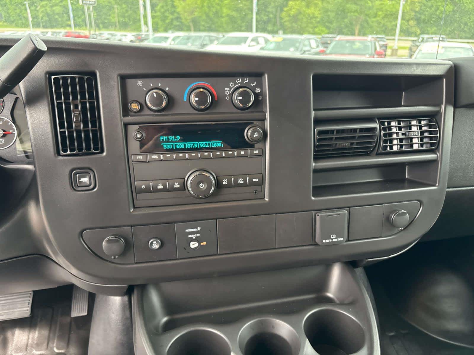 2026 Chevrolet Express Cargo WT