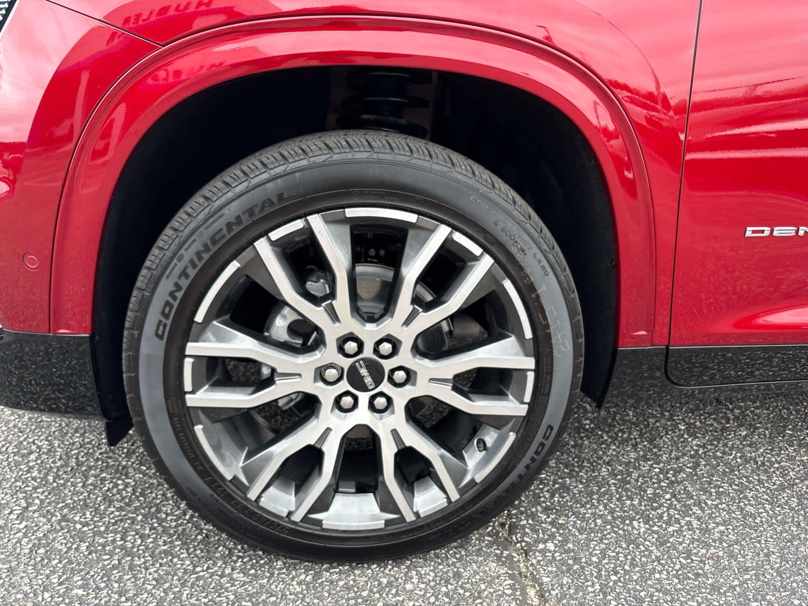 2027 GMC Acadia Denali Ultimate