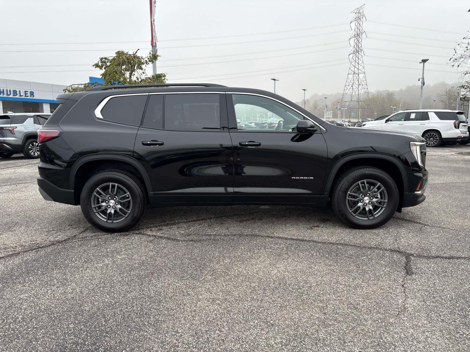 2027 GMC Acadia Elevation