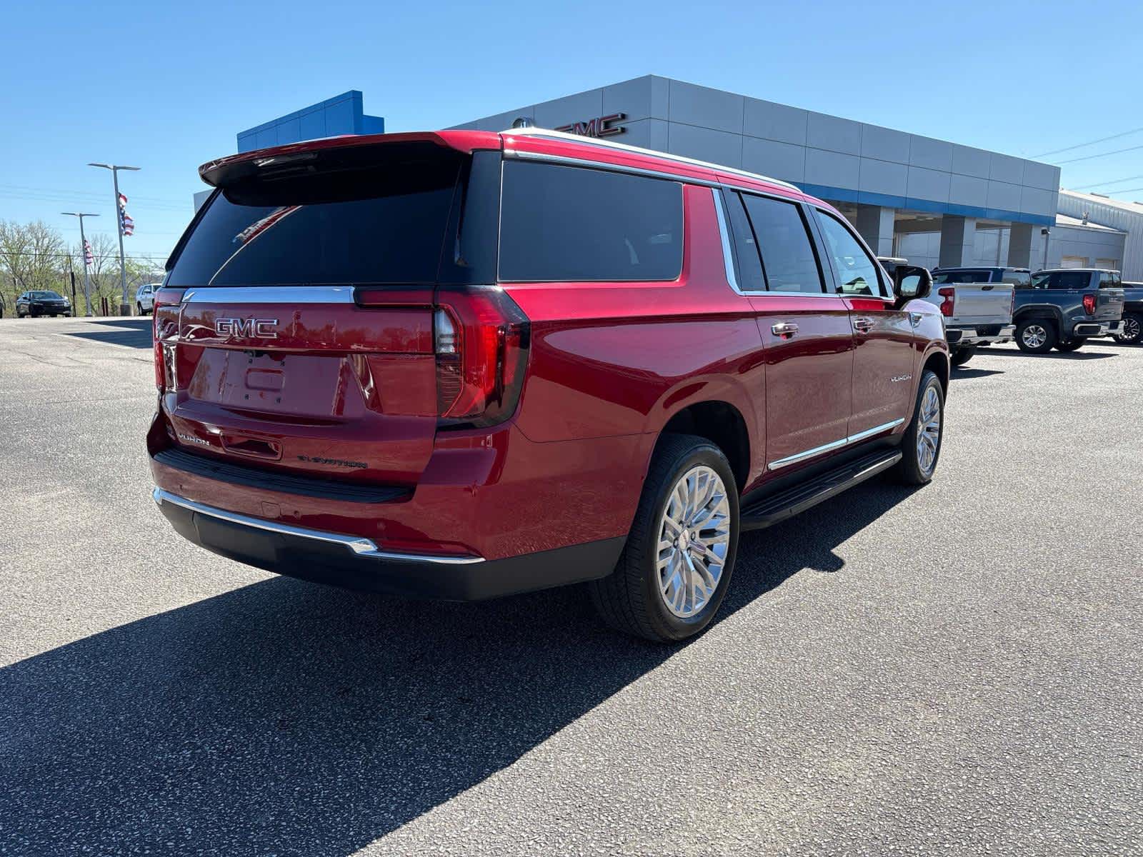 2025 GMC Yukon XL Elevation