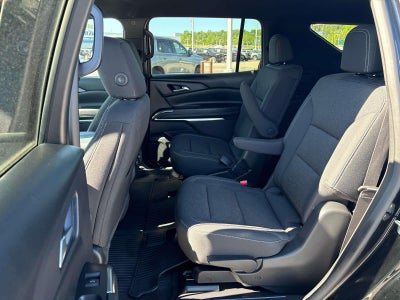 2024 Chevrolet Traverse LT