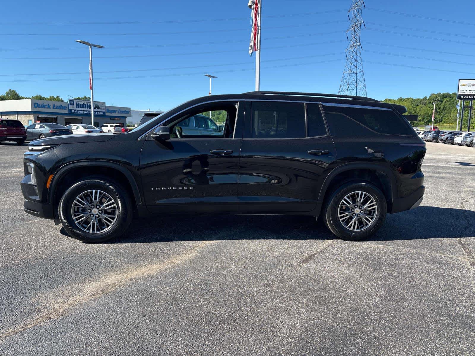 2024 Chevrolet Traverse LT