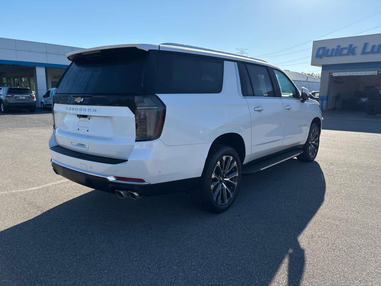2025 Chevrolet Suburban High Country