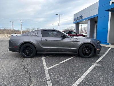 2014 Ford Mustang V6
