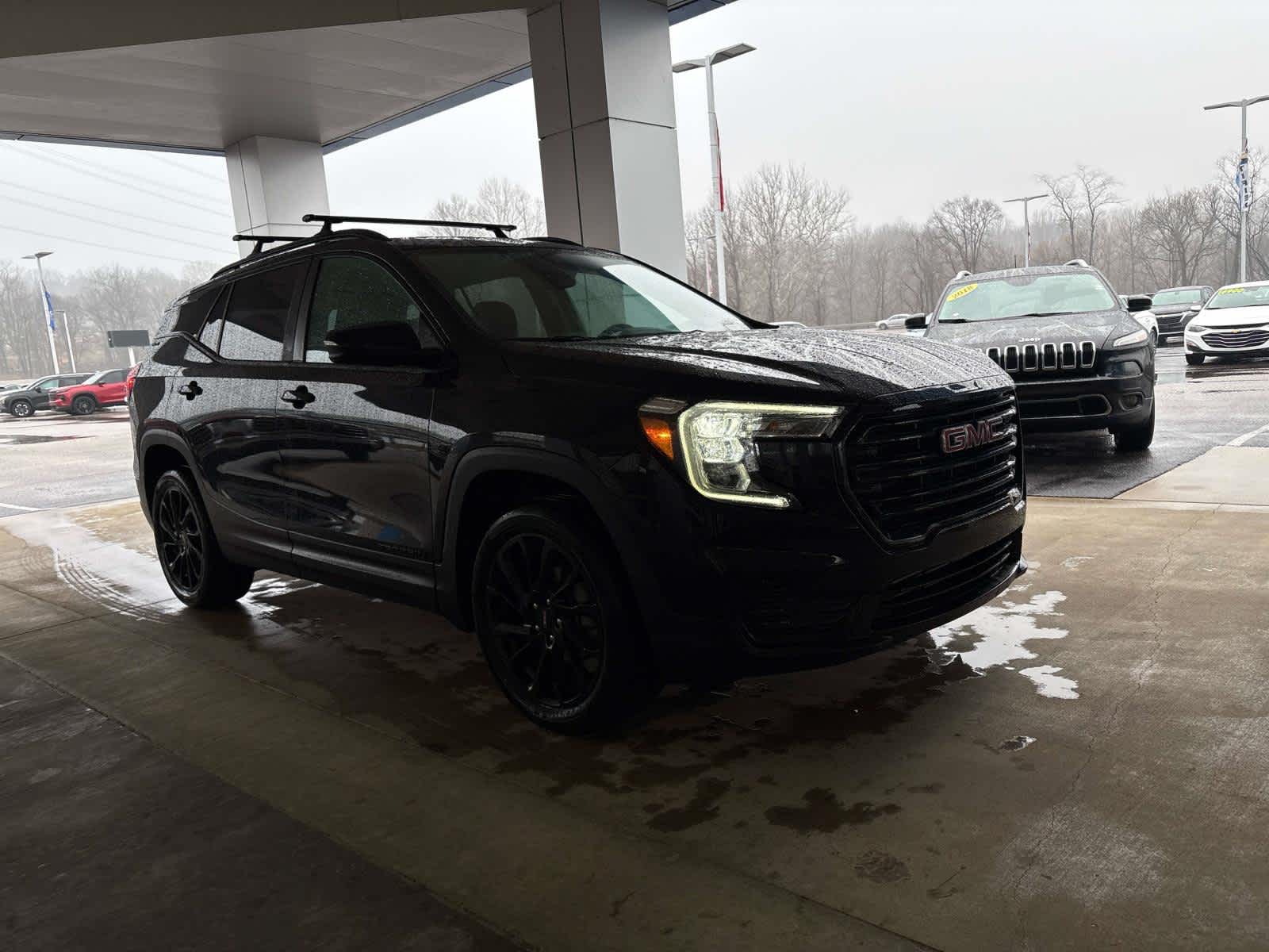 2023 GMC Terrain SLE