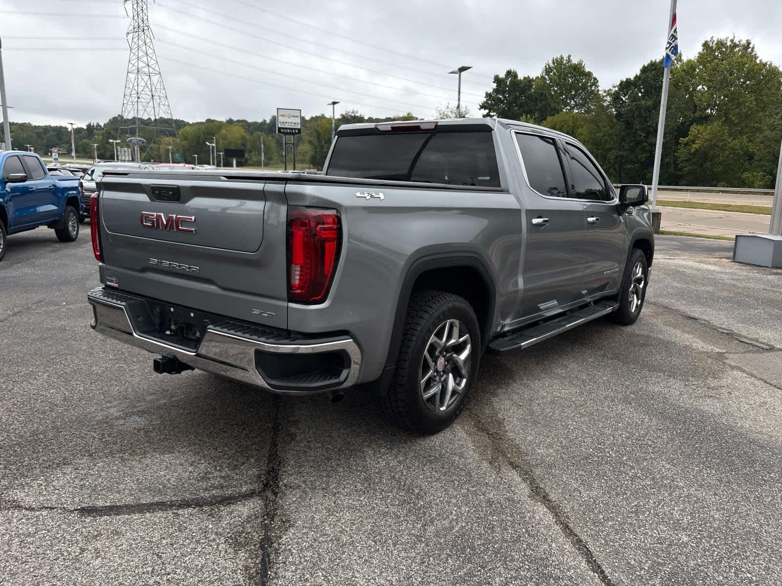 2023 GMC Sierra 1500 SLT