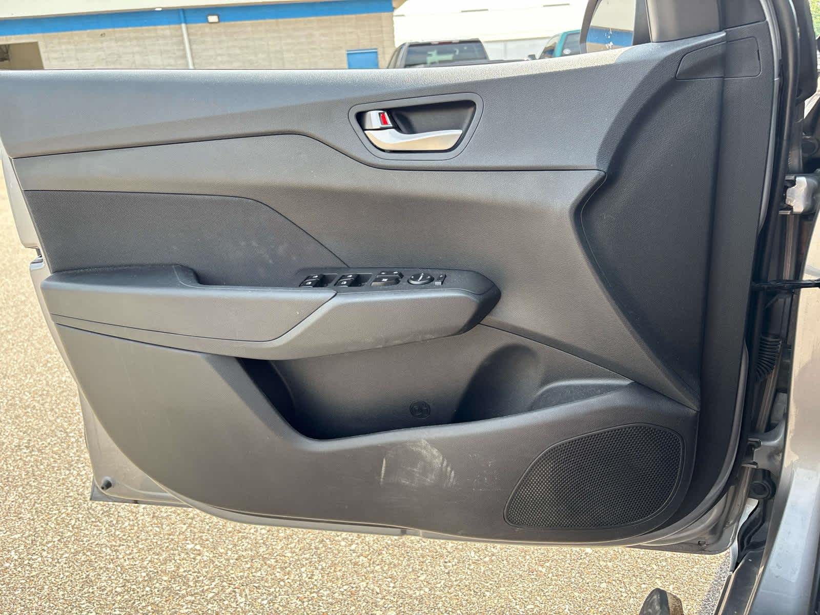 2022 Hyundai Accent SE
