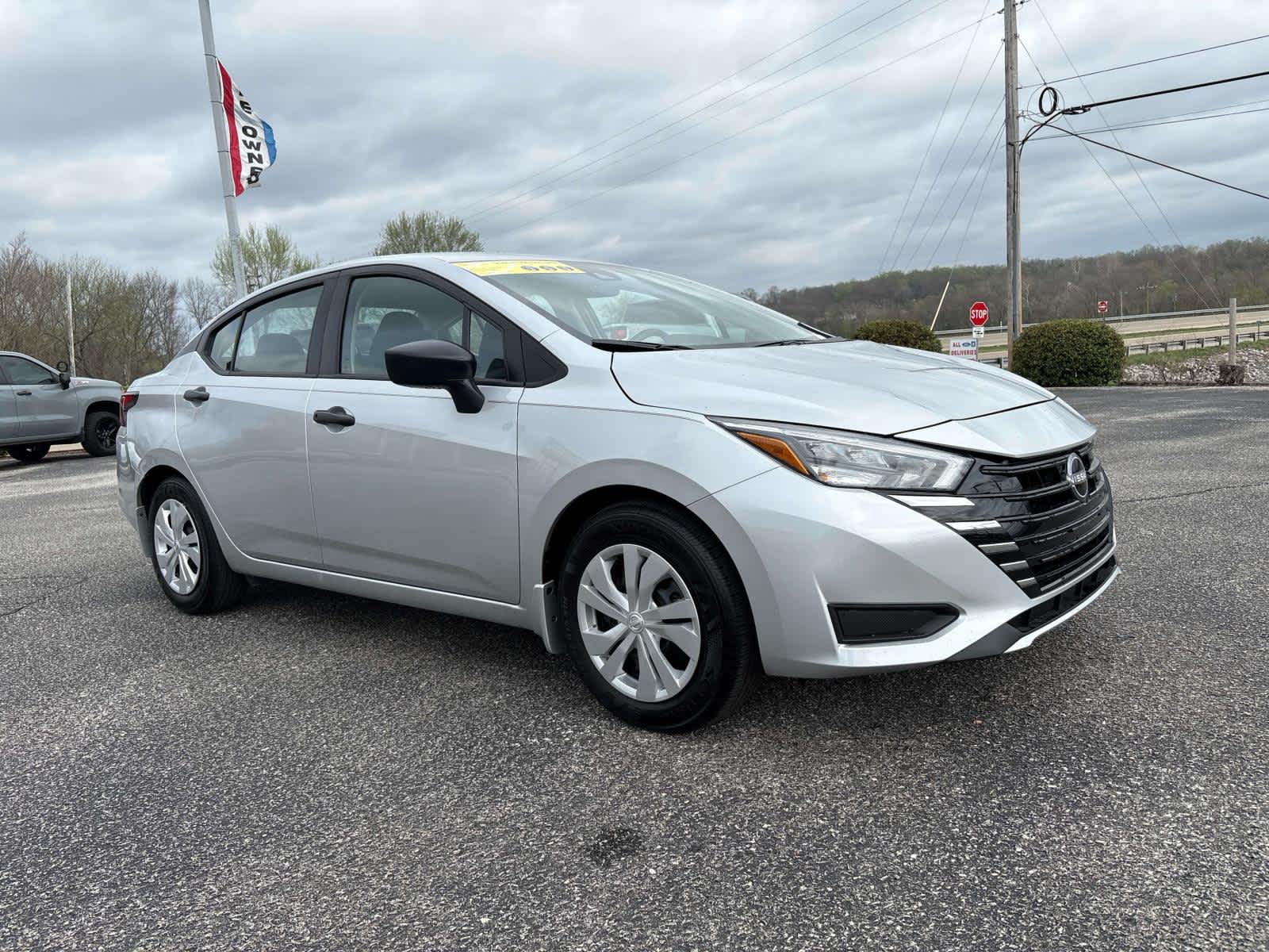 2025 Nissan Versa S