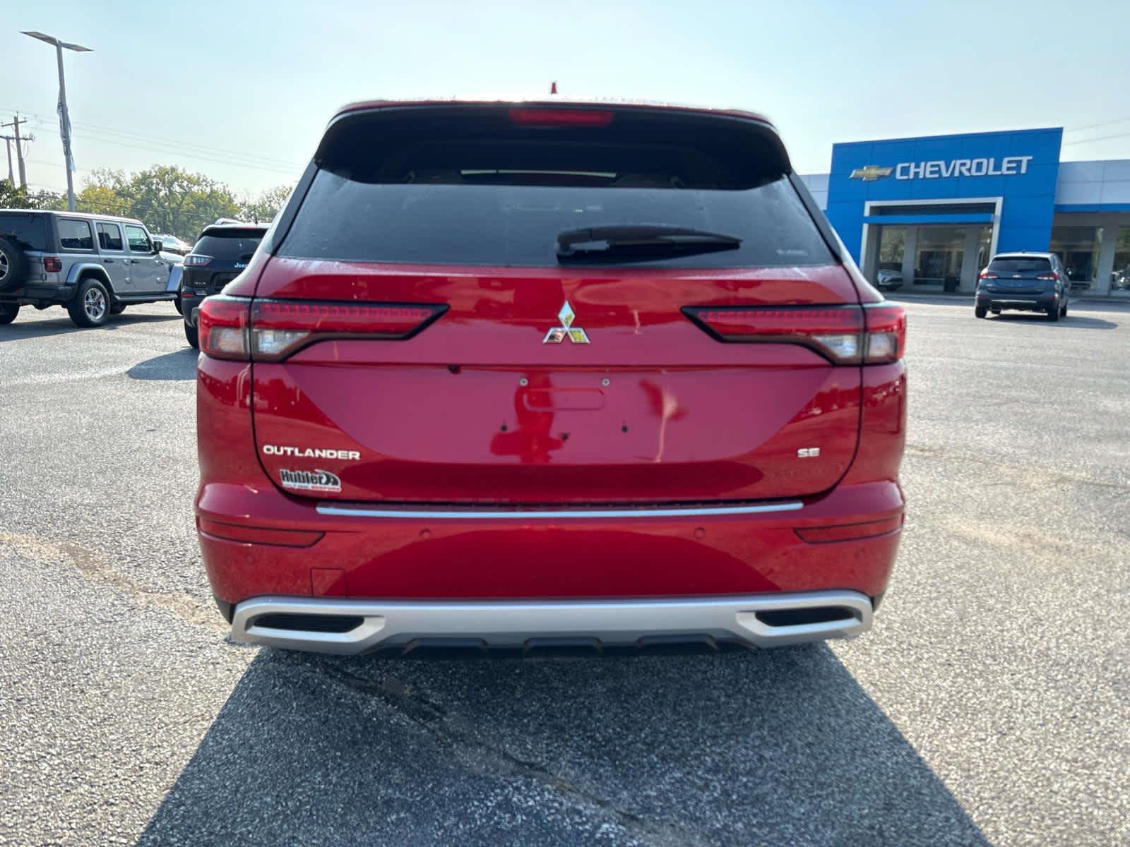 2024 Mitsubishi Outlander SE