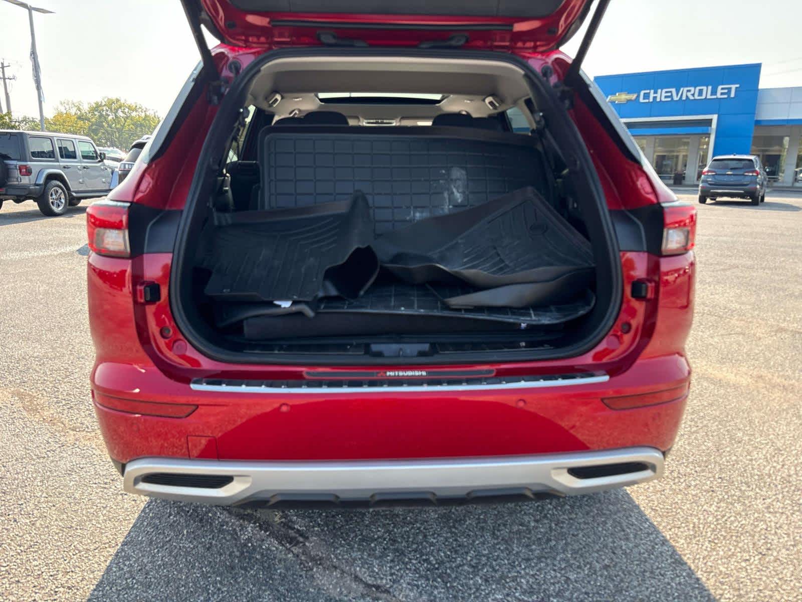2024 Mitsubishi Outlander SE