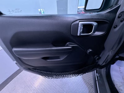 2021 Jeep Gladiator Willys Sport