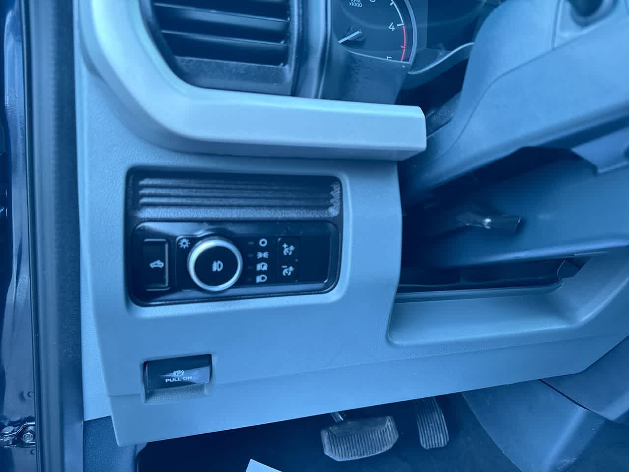 2024 Ford Super Duty F-350 DRW XL