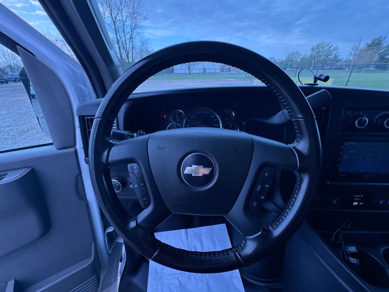 2023 Chevrolet Express Cutaway 3500 1WT