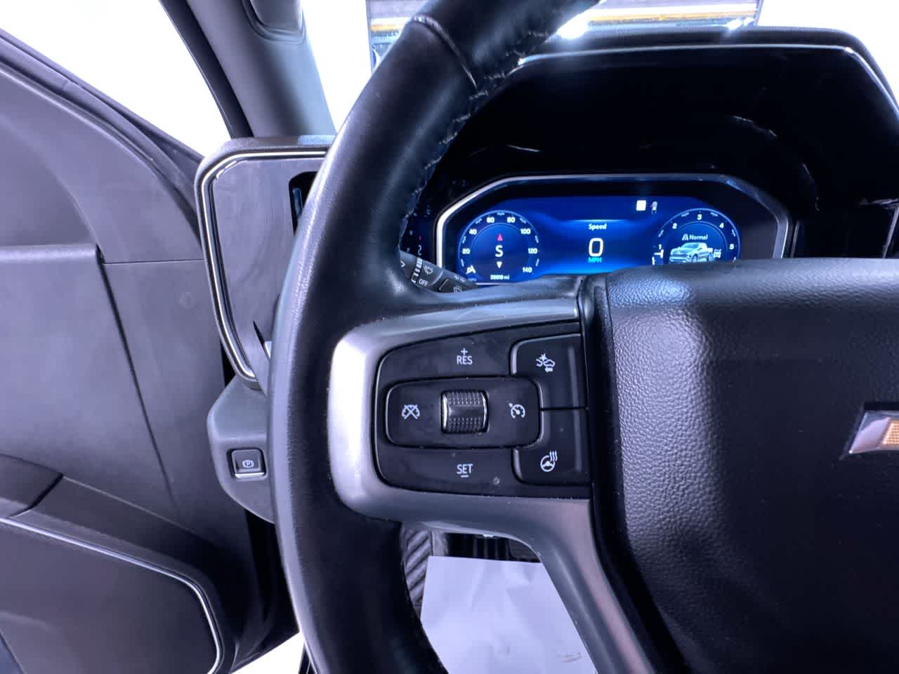 2023 Chevrolet Silverado 1500 LT (2FL)