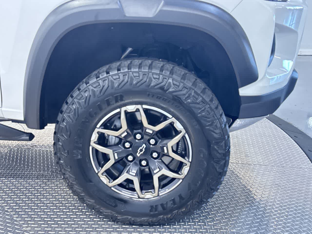 2024 Chevrolet Colorado ZR2