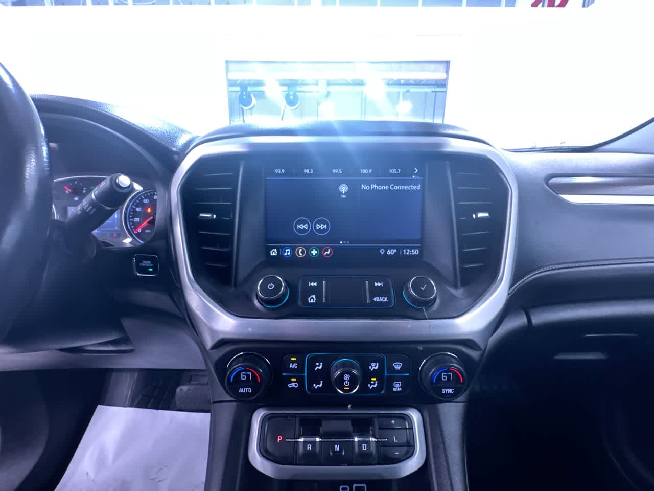 2020 GMC Acadia SLE
