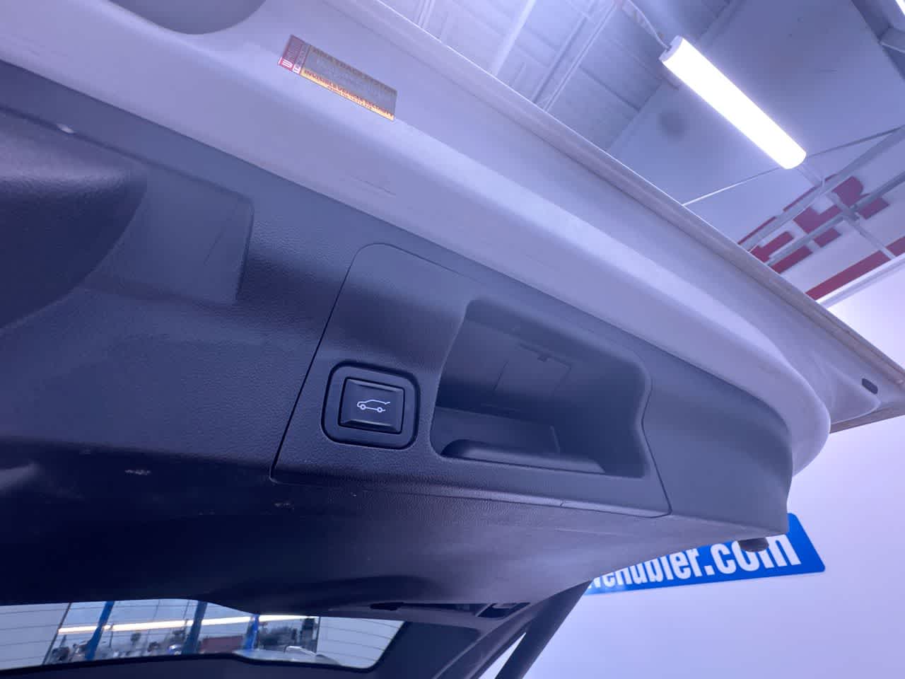 2020 GMC Acadia SLE