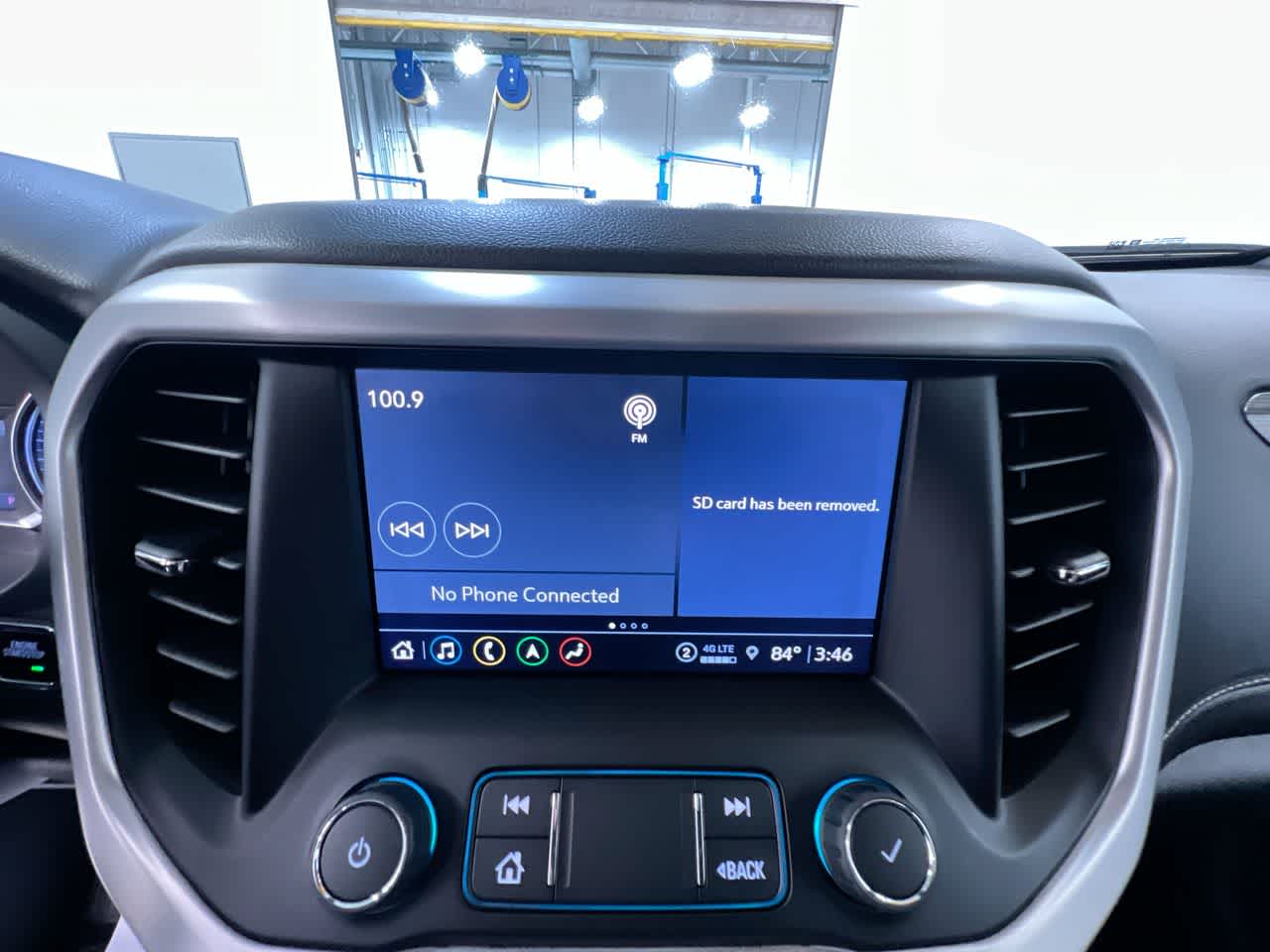 2021 GMC Acadia SLT