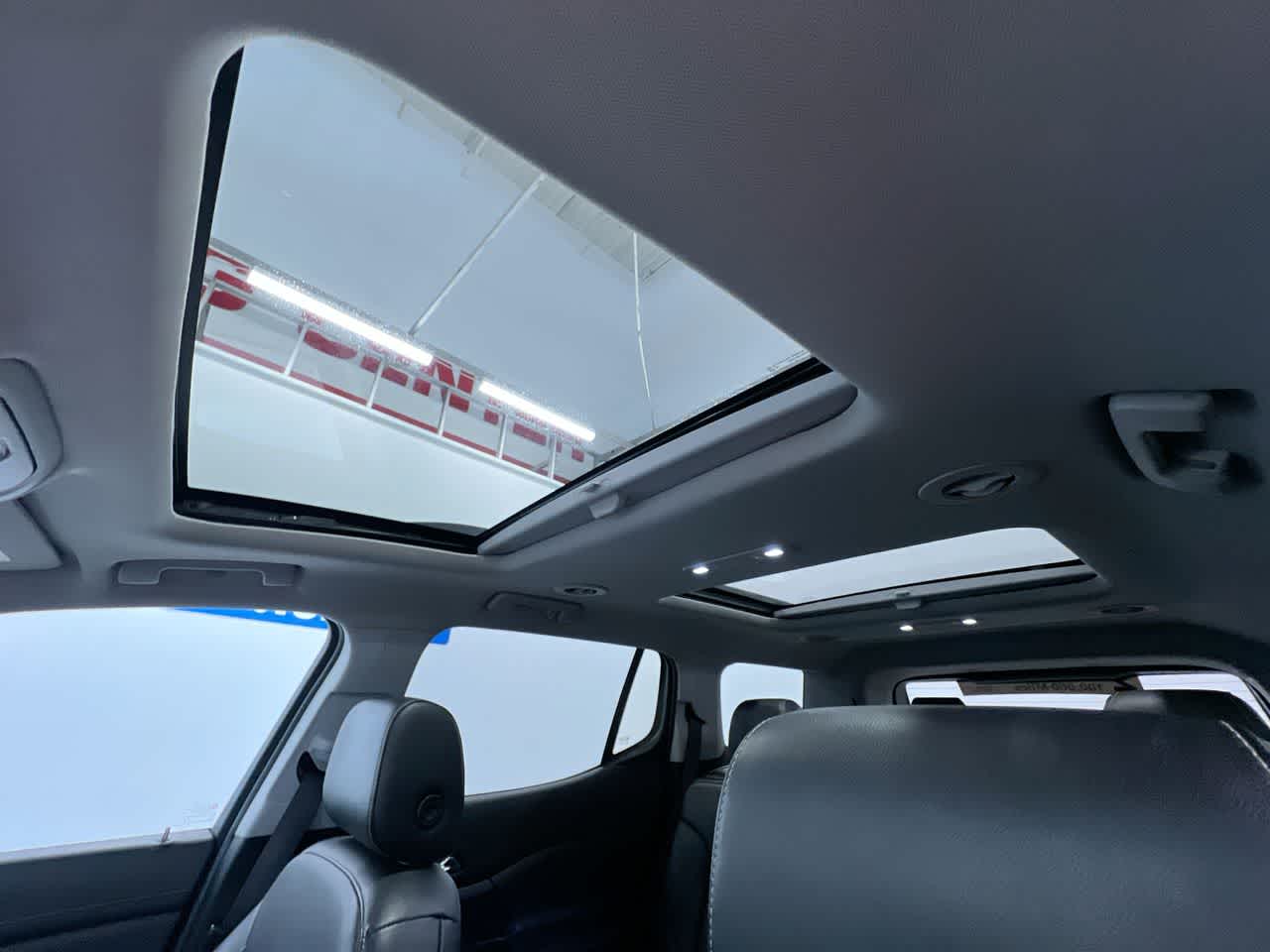 2021 GMC Acadia SLT