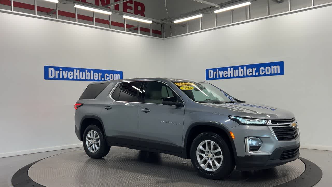 2023 Chevrolet Traverse LS