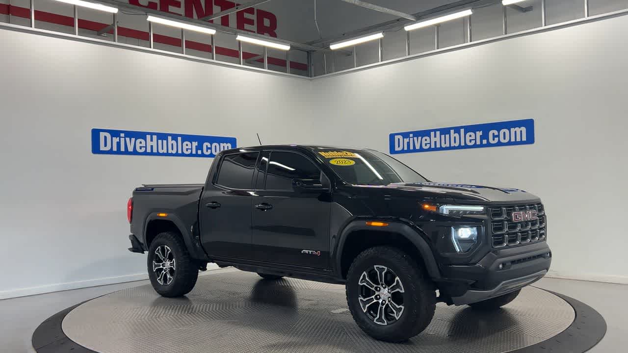 2023 GMC Canyon 4WD AT4