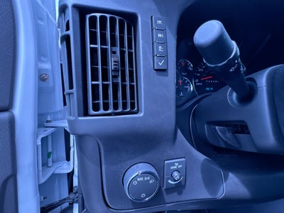 2026 Chevrolet Express Cutaway 3500 1WT