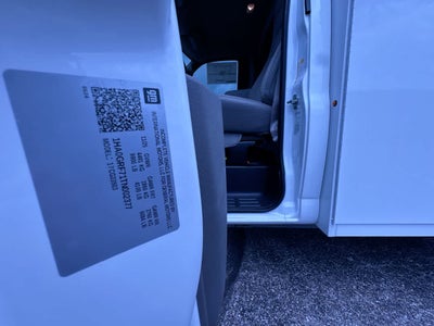 2026 Chevrolet Express Cutaway 3500 1WT