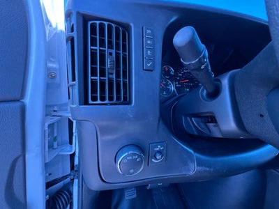 2026 Chevrolet Express Cutaway 3500 1WT