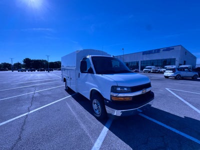 2026 Chevrolet Express Cutaway 3500 1WT