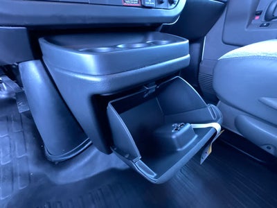 2026 Chevrolet Express Cutaway 3500 1WT