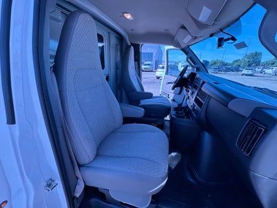 2026 Chevrolet Express Cutaway 3500 1WT