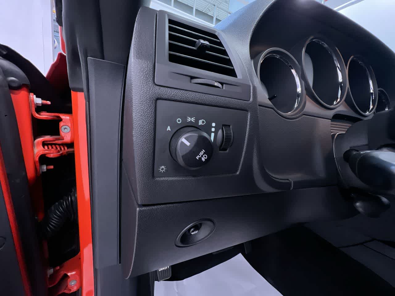 2008 Dodge Challenger SRT8
