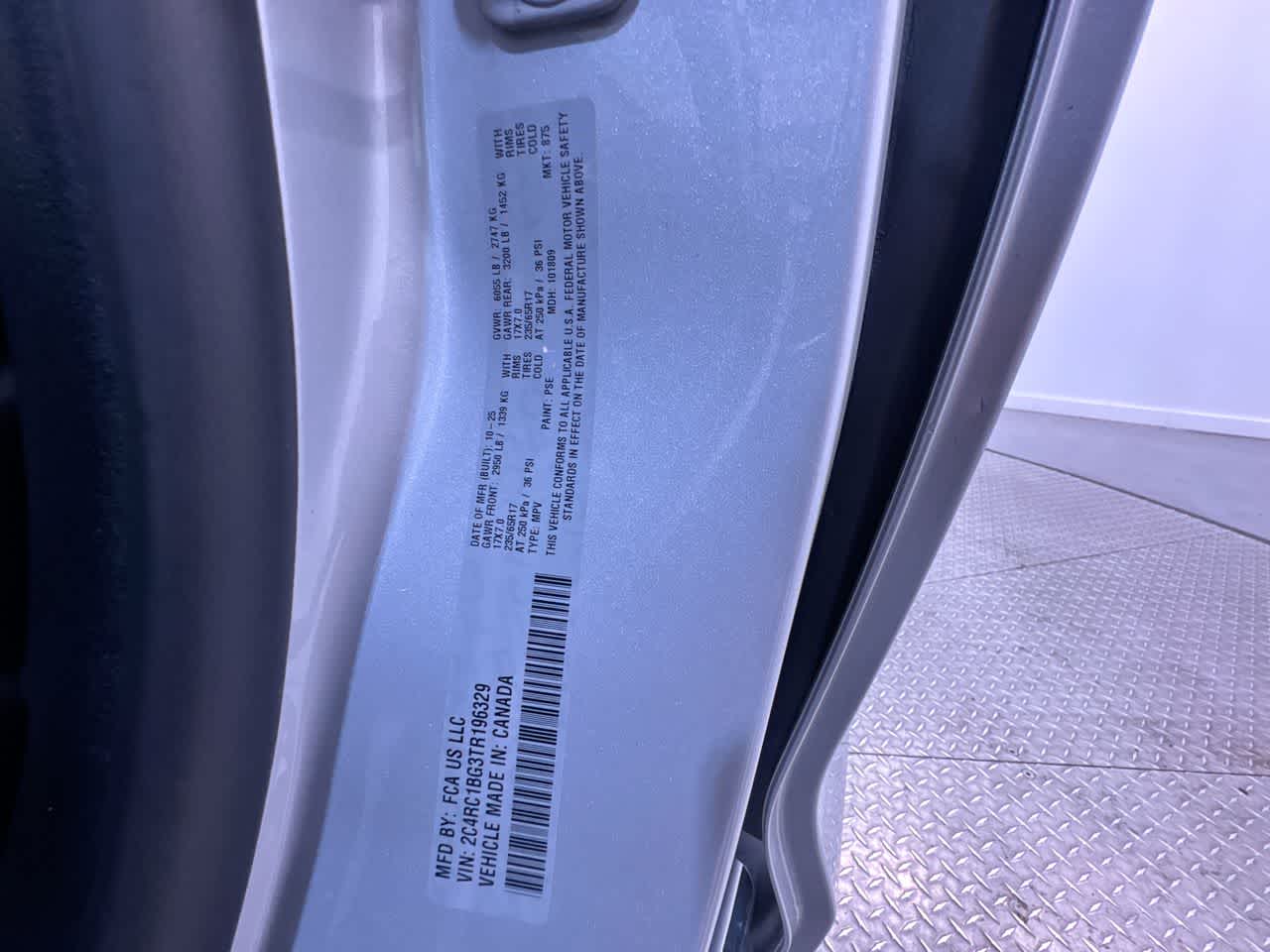 2026 Chrysler Pacifica Select