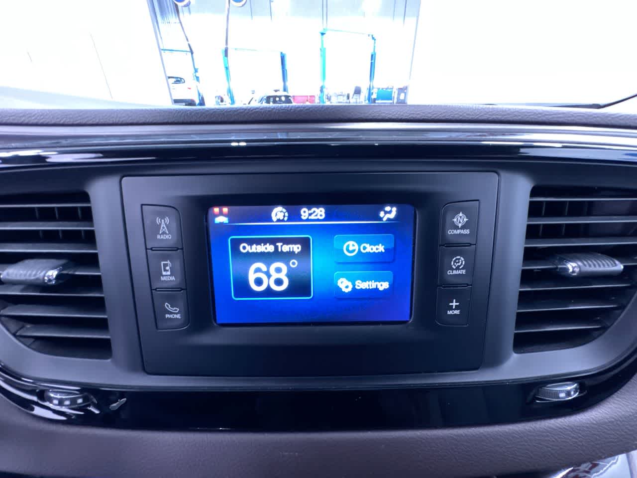 2017 Chrysler Pacifica Touring