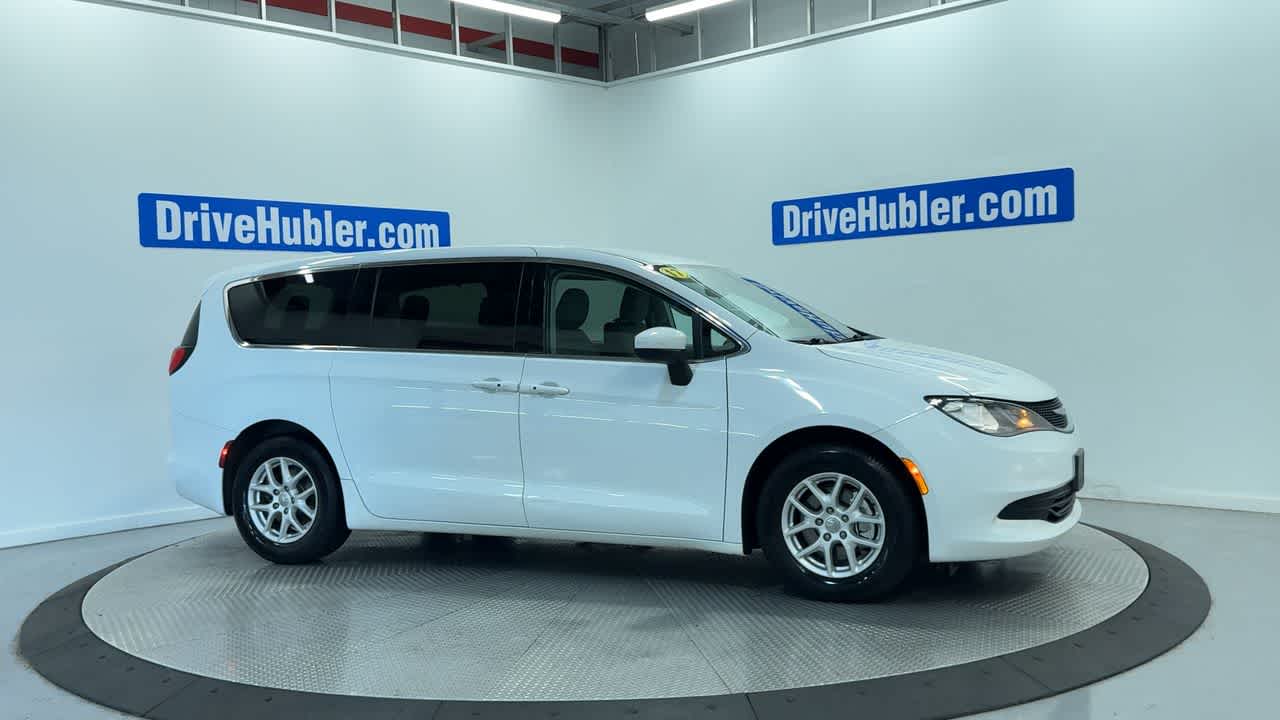 2017 Chrysler Pacifica Touring