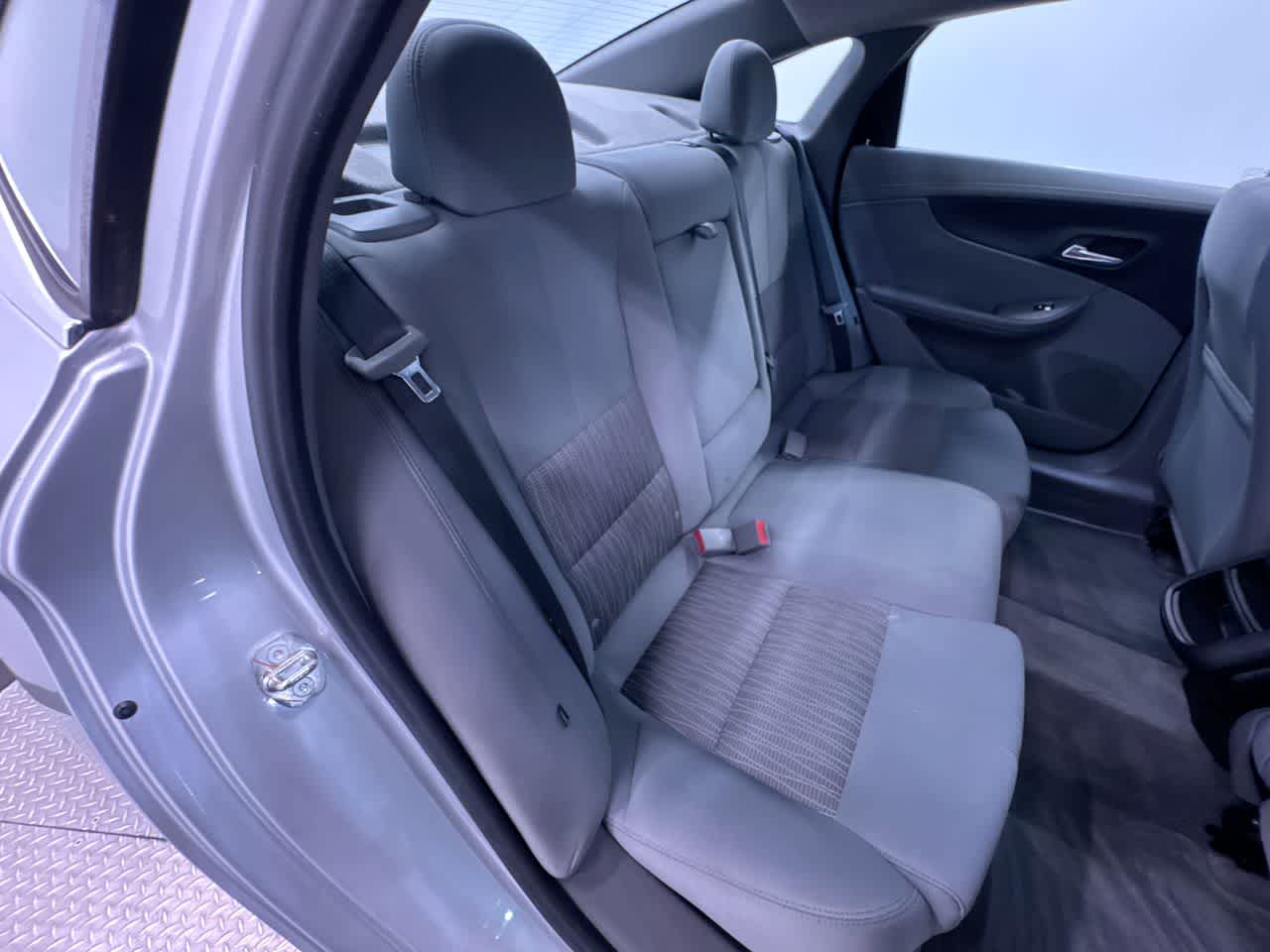 2016 Chevrolet Impala LS