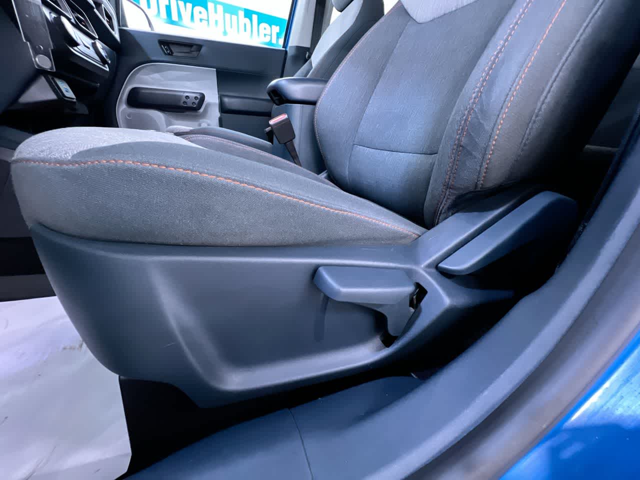 2022 Ford Maverick XL