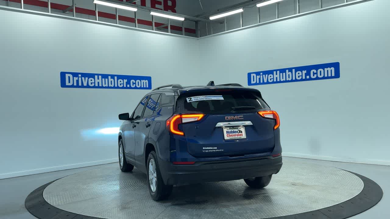 2022 GMC Terrain SLE