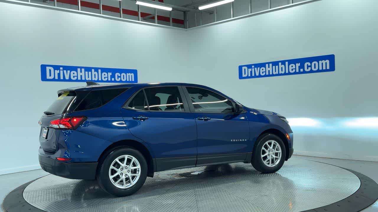 2022 Chevrolet Equinox LS