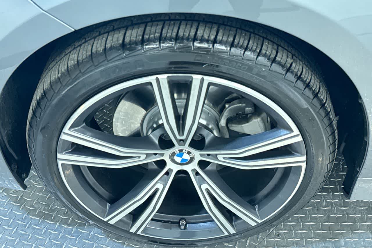 2023 BMW 3 Series 330i xDrive