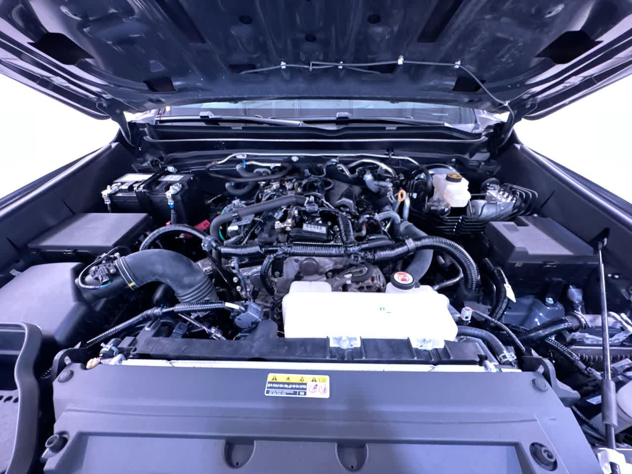2024 Toyota Tacoma 4WD SR5