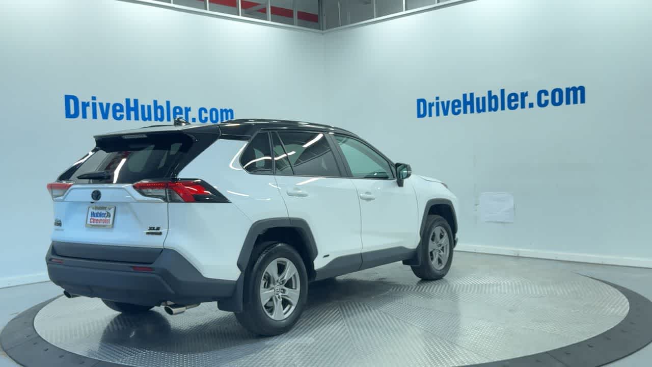 2024 Toyota RAV4 Hybrid XLE