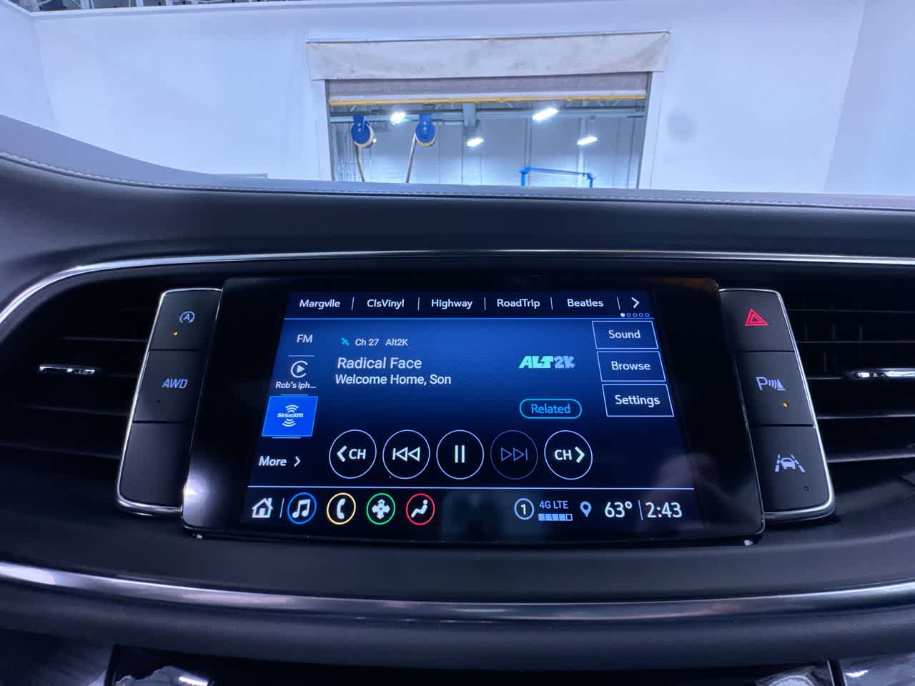 2023 Buick Enclave Essence